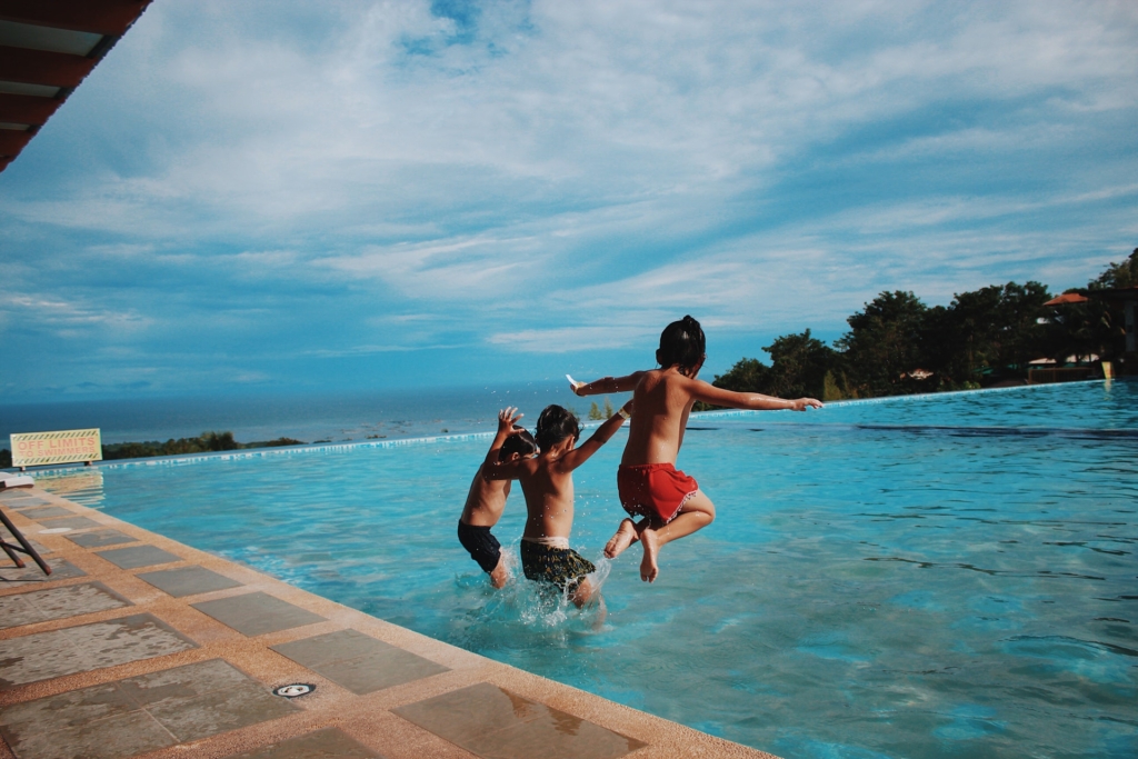 What You Need to Know About Swimming Pool Accidents
